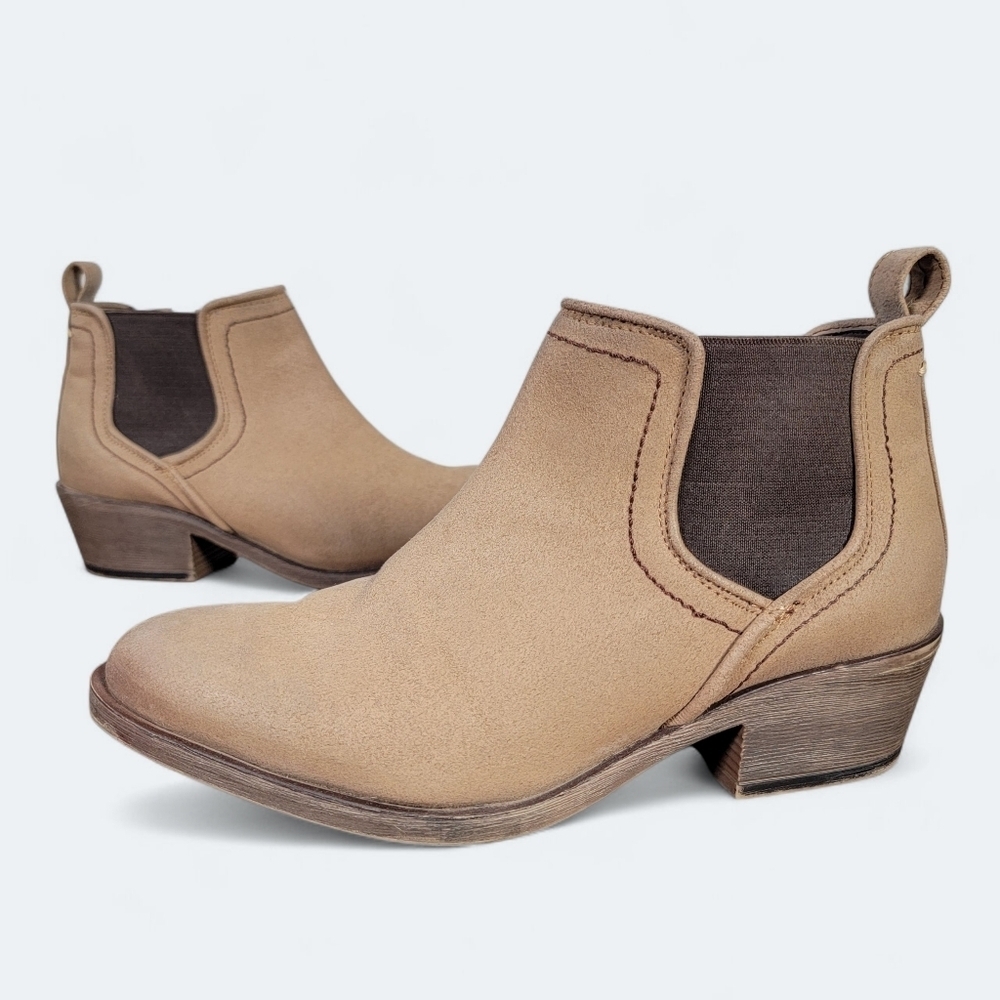 Bjorndal Duke Brown Western Ankle Boots Size 8 Slip On Chelsea Faux Leather